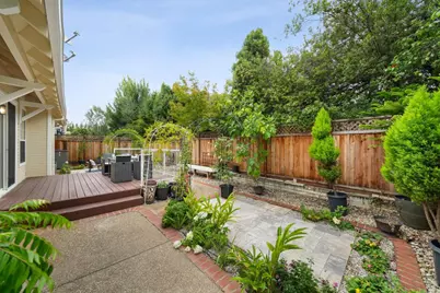 682 Briar Ranch Ln, San Jose, CA 95120 - Photo 10
