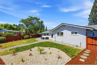 47 Greenfield Dr, Moraga, CA 94556 - Photo 50