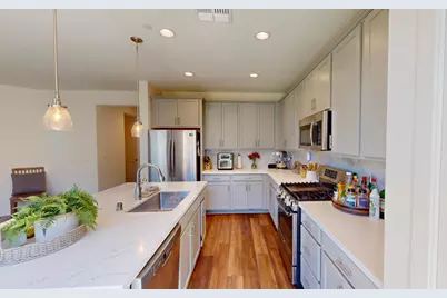 450 Thistle St, Hollister, CA 95023 - Photo 12