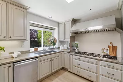 608 Anacapa Ln, Foster City, CA 94404 - Photo 8