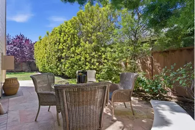 608 Anacapa Ln, Foster City, CA 94404 - Photo 22