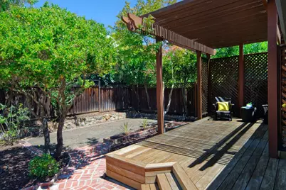 7046 Calcaterra Dr, San Jose, CA 95120 - Photo 36