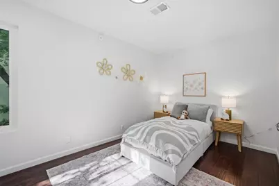 824 Kingfisher Ter, Sunnyvale, CA 94087 - Photo 18