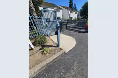1055 N Capitol Ave 51, San Jose, CA 95133 - Photo 22