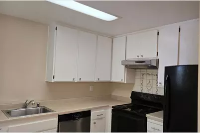 1055 N Capitol Ave 51, San Jose, CA 95133 - Photo 10
