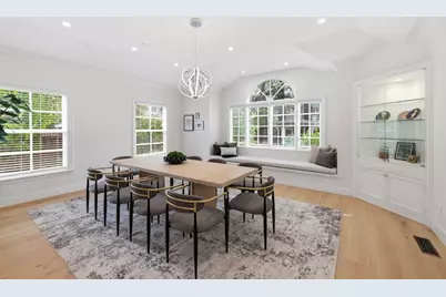 280 Uplands Dr, Hillsborough, CA 94010 - Photo 18