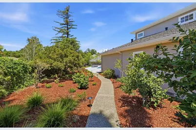 280 Uplands Dr, Hillsborough, CA 94010 - Photo 96