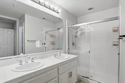 70 Towne Cir, Mountain View, CA 94040 - Photo 26