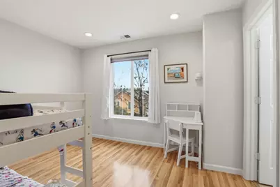 70 Towne Cir, Mountain View, CA 94040 - Photo 22