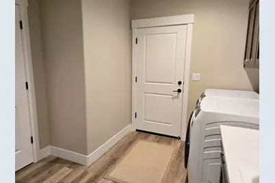 3577 Laver St, Redding, CA 96002 - Photo 26