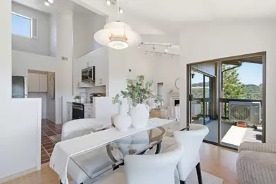 3368 La Mesa Dr 12, San Carlos, CA 94070 - Photo 22