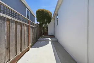 523 Iowa Dr, San Mateo, CA 94402 - Photo 42
