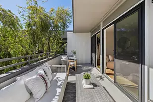 10 Scenic Way 307, San Mateo, CA 94403 - Photo 8