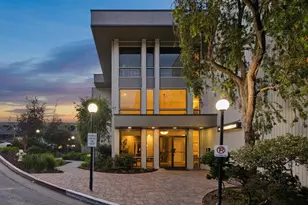 10 Scenic Way 307, San Mateo, CA 94403 - Photo 2