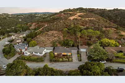 912 Viewridge Dr, San Mateo, CA 94403 - Photo 82