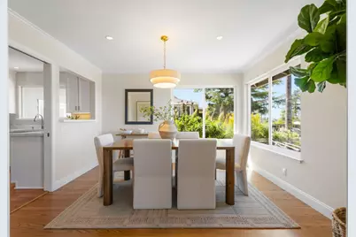 912 Viewridge Dr, San Mateo, CA 94403 - Photo 28