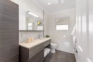 912 Viewridge Dr, San Mateo, CA 94403 - Photo 54