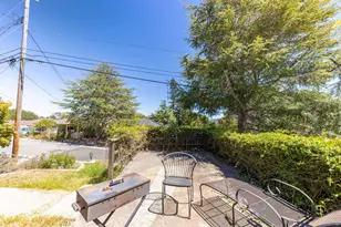 2032 Lyon Ave, Belmont, CA 94002 - Photo 2