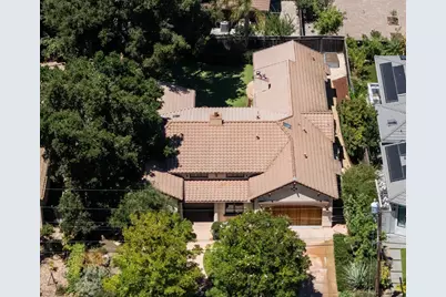 20555 Carniel Ave, Saratoga, CA 95070 - Photo 36