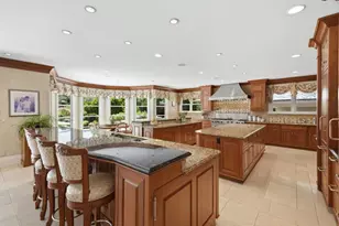 25355 La Loma Dr, Los Altos Hills, CA 94022 - Photo 12