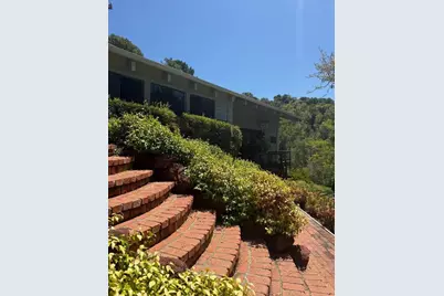 496 Raymundo Dr, Woodside, CA 94062 - Photo 4