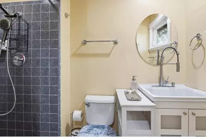 81 Franklin Cir, San Juan Bautista, CA 95045 - Photo 18