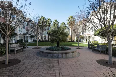 1901 Newbury Dr, Mountain View, CA 94043 - Photo 22