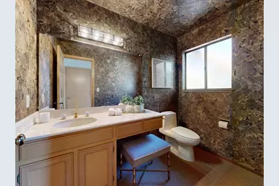 1176 Tournament Dr, Hillsborough, CA 94010 - Photo 16