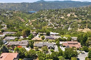 1176 Tournament Dr, Hillsborough, CA 94010 - Photo 36