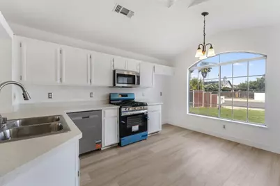 527 Park Warren Dr, Los Banos, CA 93635 - Photo 10