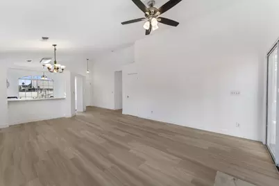 527 Park Warren Dr, Los Banos, CA 93635 - Photo 8