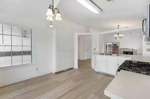 527 Park Warren Dr, Los Banos, CA 93635 - Photo 12