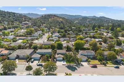 11113 Wilkinson Ave, Cupertino, CA 95014 - Photo 30