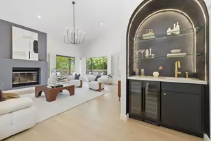 1360 Trinity Dr, Menlo Park, CA 94025 - Photo 1