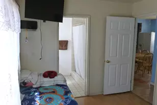 220 N 17th St, San Jose, CA 95112 - Photo 16