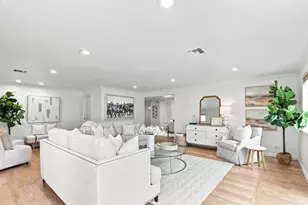 1435 Melwood Dr, San Jose, CA 95118 - Photo 10