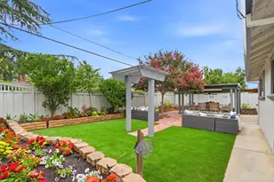 1435 Melwood Dr, San Jose, CA 95118 - Photo 32