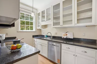 212 Eaton Rd 11, San Mateo, CA 94402 - Photo 10