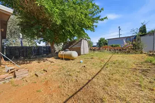 15988 37th Ave, Clearlake, CA 95422 - Photo 18