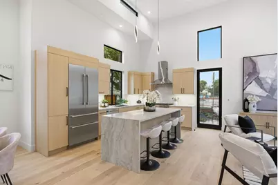702 Ellsworth Pl, Palo Alto, CA 94306 - Photo 8