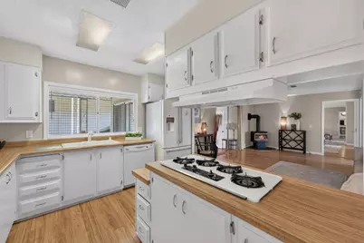 144 Holm Rd 14, Watsonville, CA 95076 - Photo 8