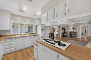 144 Holm Rd 14, Watsonville, CA 95076 - Photo 8