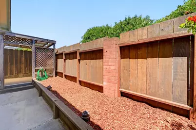 144 Holm Rd 14, Watsonville, CA 95076 - Photo 30