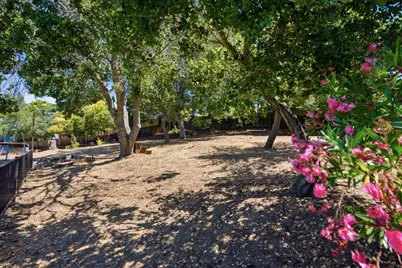 19054 Vannoy Ct, Castro Valley, CA 94546 - Photo 12