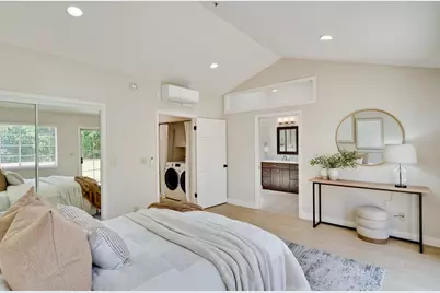71 Tyrella Ct, Mountain View, CA 94043 - Photo 32