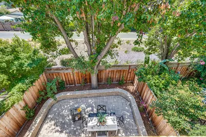 71 Tyrella Ct, Mountain View, CA 94043 - Photo 40