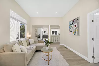 767 47th St, Oakland, CA 94609 - Photo 1
