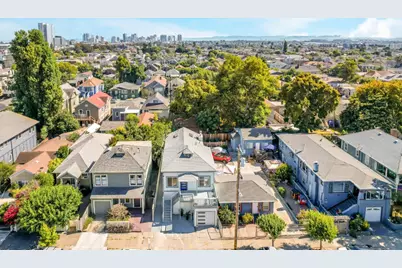 767 47th St, Oakland, CA 94609 - Photo 38