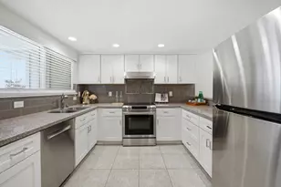 1387 Cherrywood Square, San Jose, CA 95117 - Photo 14