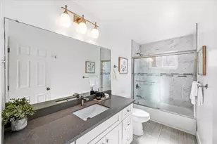 1709 Canna Ln, San Jose, CA 95124 - Photo 16